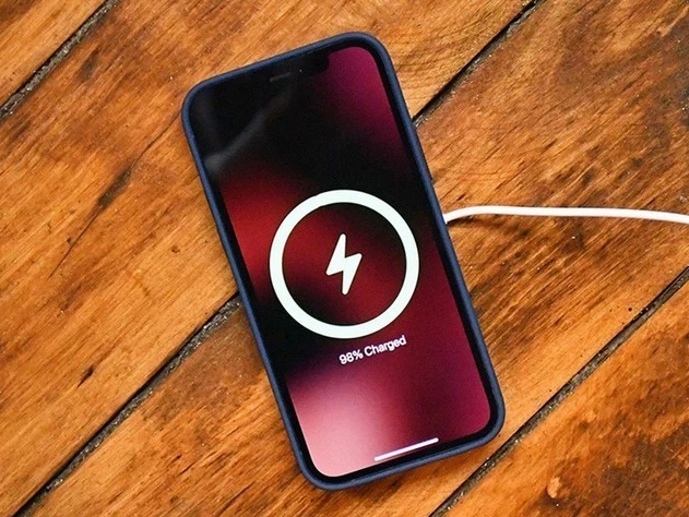 融水苹果手机维修分享iPhone 12可以随便充电吗 